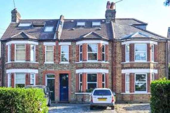 4 bedroom Terraced f...